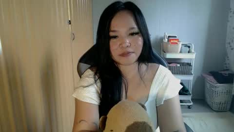 janicaslut_18 online show from 05/18/26, 05:46