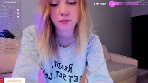 Snapshot of janice_sweet chatting on 01/31/25, 03:20 Janice online show from 01/31/25, 03:20