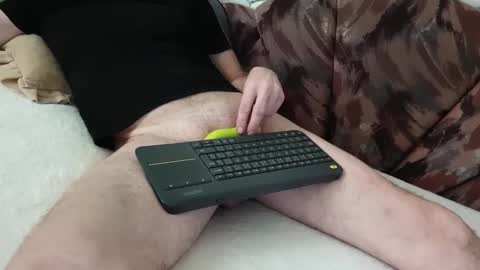 Snapshot of janisabe chatting on 01/11/25, 09:26 msk online show from 01/11/25, 09:26