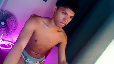 janlloyd04 online show from 03/09/26, 01:37