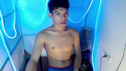 janlloyd04 online show from 03/11/26, 02:56