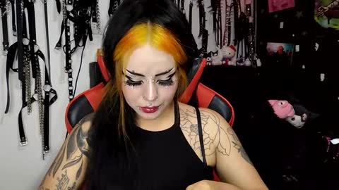      online show from 02/01/25, 12:18