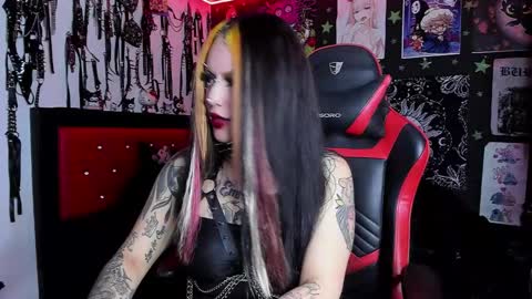      online show from 03/07/25, 11:27