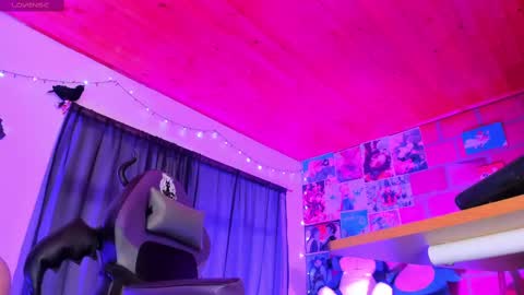 Snapshot of jannaasuna chatting on 03/02/25, 10:05 jannaasuna online show from 03/02/25, 10:05