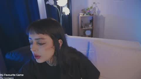   jmaybe e online show from 04/10/26, 03:39