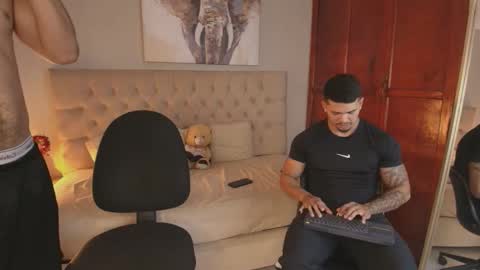 janomar01 online show from 03/20/26, 07:08