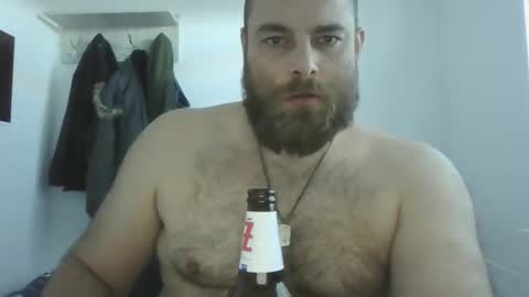 Snapshot of januszcygan chatting on 11/15/25, 01:07 januszcygan online show from 11/15/25, 01:07