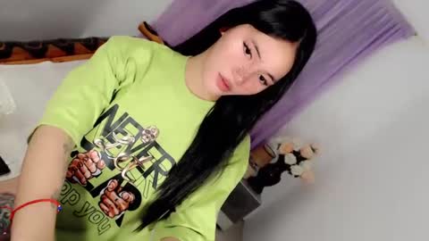 Snapshot of japanesse_susiexx chatting on 12/13/24, 07:32 Susie-- online show from 12/13/24, 07:32