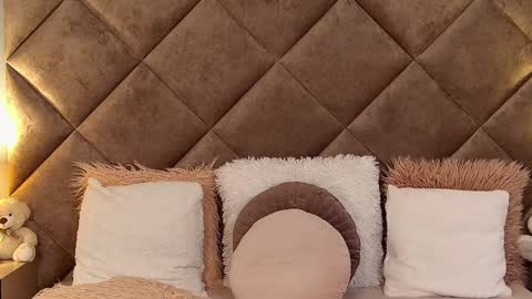 jaquelinemerlot online show from 02/13/25, 06:20