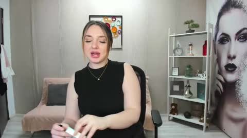 JaquelinLaurent online show from 03/03/26, 09:53