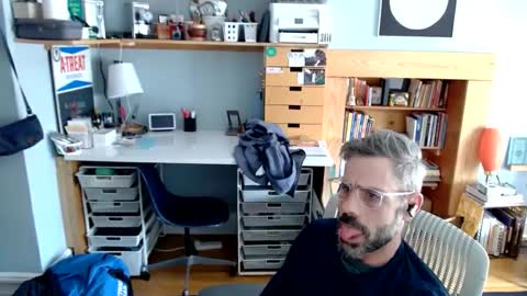 Snapshot of jareth_returns chatting on 02/17/25, 06:59 jareth_returns online show from 02/17/25, 06:59