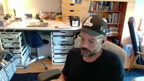 Snapshot of jareth_returns chatting on 10/02/25, 09:11 jareth_returns online show from 10/02/25, 09:11