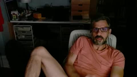 Snapshot of jareth_returns chatting on 10/12/25, 05:17 jareth_returns online show from 10/12/25, 05:17