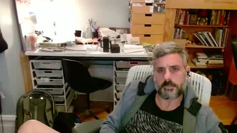 Snapshot of jareth_returns chatting on 11/03/25, 02:35 jareth_returns online show from 11/03/25, 02:35