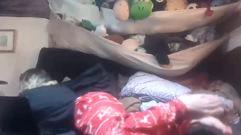 Jareth online show from 12/24/24, 06:39