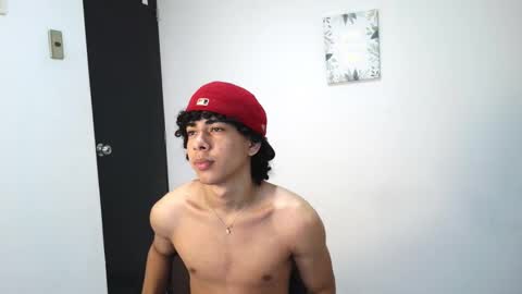 Snapshot of jash_7 chatting on 10/29/25, 08:16 jash online show from 10/29/25, 08:16