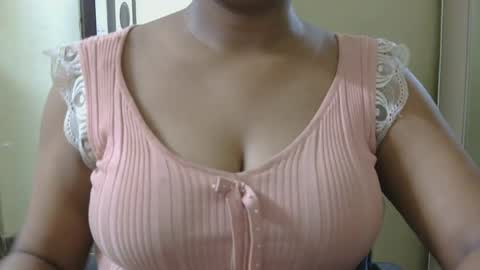 Snapshot of jasmeen_love143 chatting on 06/29/26, 07:25 jasmeen online show from 06/29/26, 07:25
