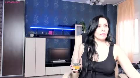 jasmin_milf online show from 03/21/26, 11:48