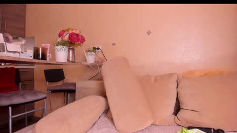 Snapshot of jasminarcher chatting on 11/19/25, 10:15 JasminArcher online show from 11/19/25, 10:15