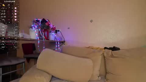 Snapshot of jasminarcher chatting on 06/13/26, 10:46 JasminArcher online show from 06/13/26, 10:46