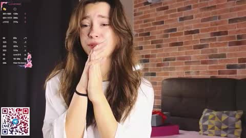 Chloe online show from 09/10/25, 06:13