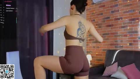 Chloe online show from 12/16/25, 06:29