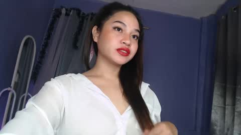 JASMINE online show from 12/21/24, 08:32