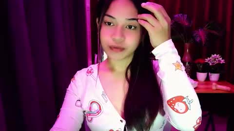 Snapshot of jasmine_arousal chatting on 05/17/26, 01:58 JASMINE online show from 05/17/26, 01:58