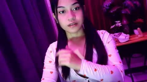 Snapshot of jasmine_arousal chatting on 06/01/26, 02:02 JASMINE online show from 06/01/26, 02:02