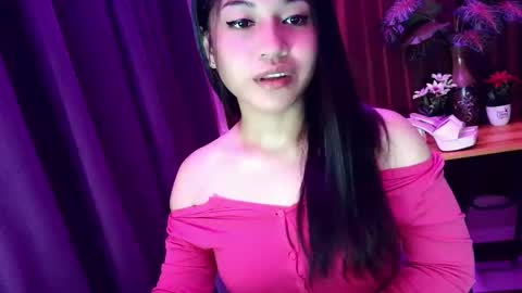 Snapshot of jasmine_arousal chatting on 06/08/26, 01:50 JASMINE online show from 06/08/26, 01:50