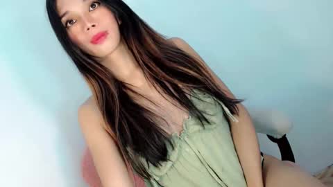 Snapshot of jasmine_on_live chatting on 05/22/26, 06:46 CUTE JANNA online show from 05/22/26, 06:46
