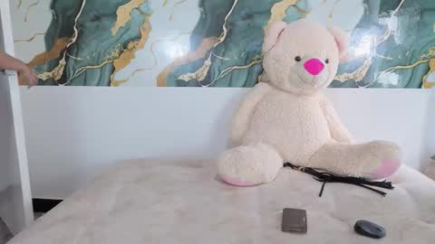 jasmine_star12 online show from 02/02/26, 07:56