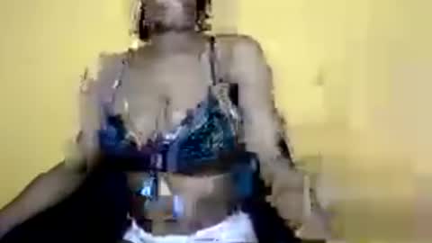 Snapshot of jasminee21 chatting on 08/05/26, 12:41 jasminee21 online show from 08/05/26, 12:41