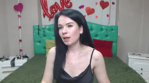 JasmineKouch online show from 05/16/26, 05:23