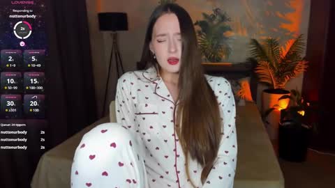 Snapshot of jasminelorens chatting on 01/15/25, 11:21 Jasmine online show from 01/15/25, 11:21