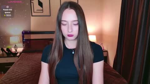 Jasmine online show from 11/10/25, 10:03