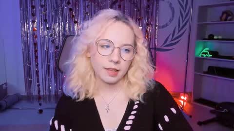 Jasmine online show from 03/12/25, 05:57