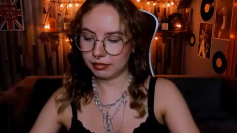 Snapshot of jasminemilko chatting on 07/16/26, 05:13 Jasmine online show from 07/16/26, 05:13