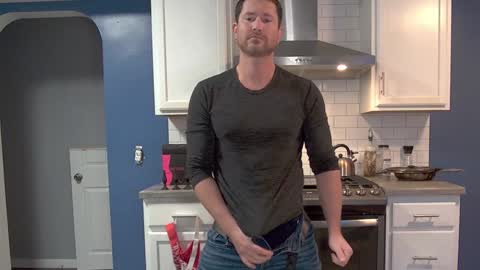 Snapshot of jason12692 chatting on 01/10/25, 10:25 Jkind online show from 01/10/25, 10:25