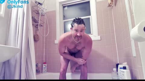 Snapshot of jason12692 chatting on 02/01/25, 12:18 Jkind online show from 02/01/25, 12:18