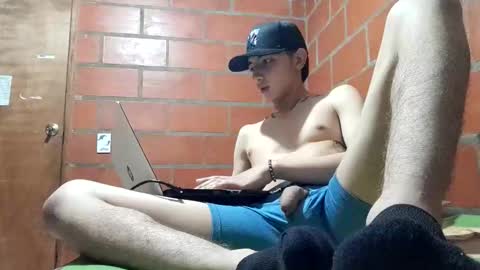 Snapshot of jason_bless1 chatting on 11/28/25, 12:24 JASON BLESS1 online show from 11/28/25, 12:24