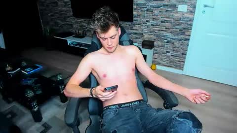 JasoN online show from 11/16/25, 12:16