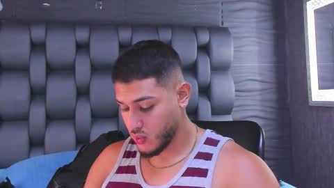 Snapshot of jason_shaw_ chatting on 11/07/25, 06:08 Jasson Shaw online show from 11/07/25, 06:08