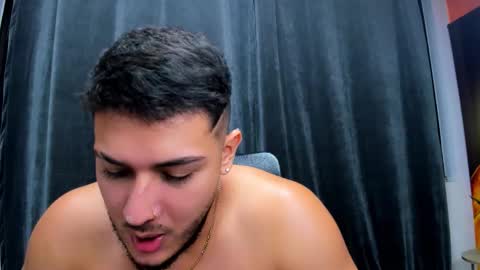 Snapshot of jason_shaw_ chatting on 12/18/25, 06:36 Jasson Shaw online show from 12/18/25, 06:36