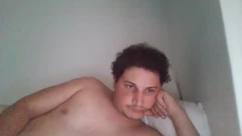 Snapshot of jasonbayson chatting on 12/16/25, 06:29 jasonbayson online show from 12/16/25, 06:29