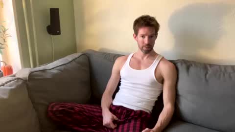 Snapshot of jasonberg29 chatting on 12/28/24, 08:16 Jason online show from 12/28/24, 08:16