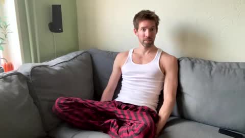 Snapshot of jasonberg29 chatting on 12/28/24, 01:59 Jason online show from 12/28/24, 01:59