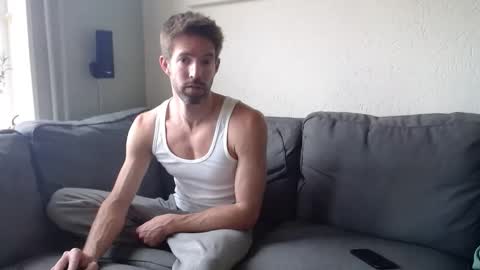 Snapshot of jasonberg29 chatting on 11/02/25, 08:28 Jason online show from 11/02/25, 08:28