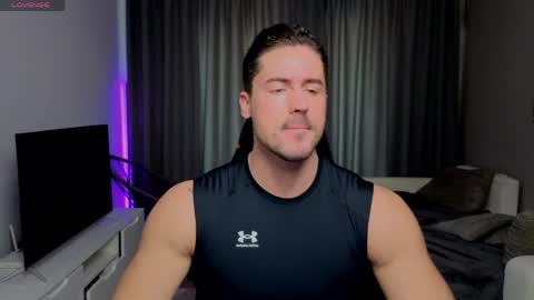 Snapshot of jasonblakes chatting on 04/19/26, 06:13 FOR CUSTOM VIDEOS DM online show from 04/19/26, 06:13