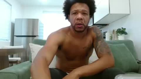 Snapshot of jasonsweets chatting on 10/09/25, 11:25 Jason Sweets online show from 10/09/25, 11:25